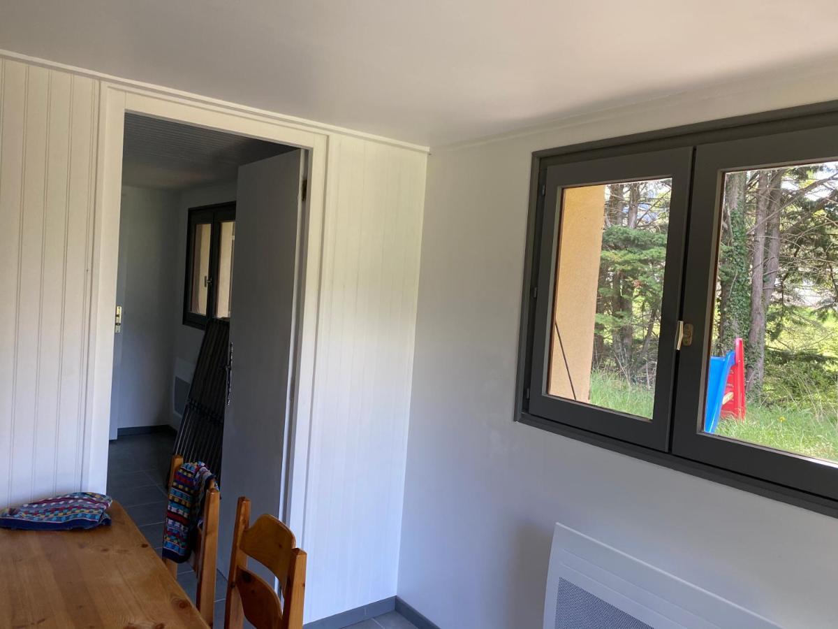Appartement Dans Le Chalet ラ・シャペル・アン・ヴェルコール エクステリア 写真